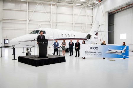 7000 Cessna Citation Ceremonia de entrega a Netjets de su primer Citation Latitude.