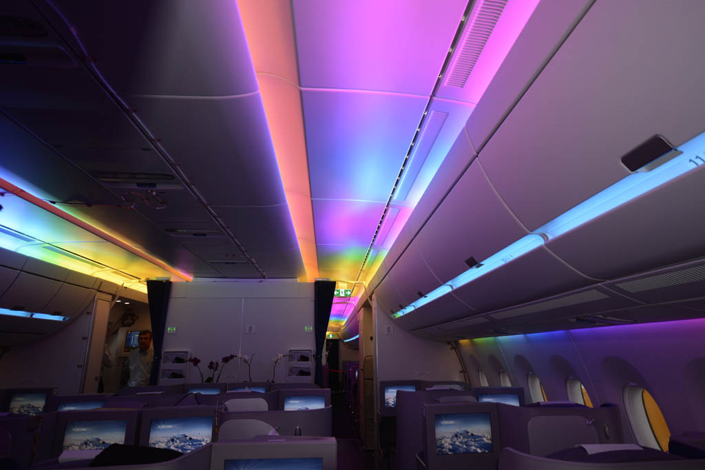 Cabina de pasaje del Airbus A350 XWB