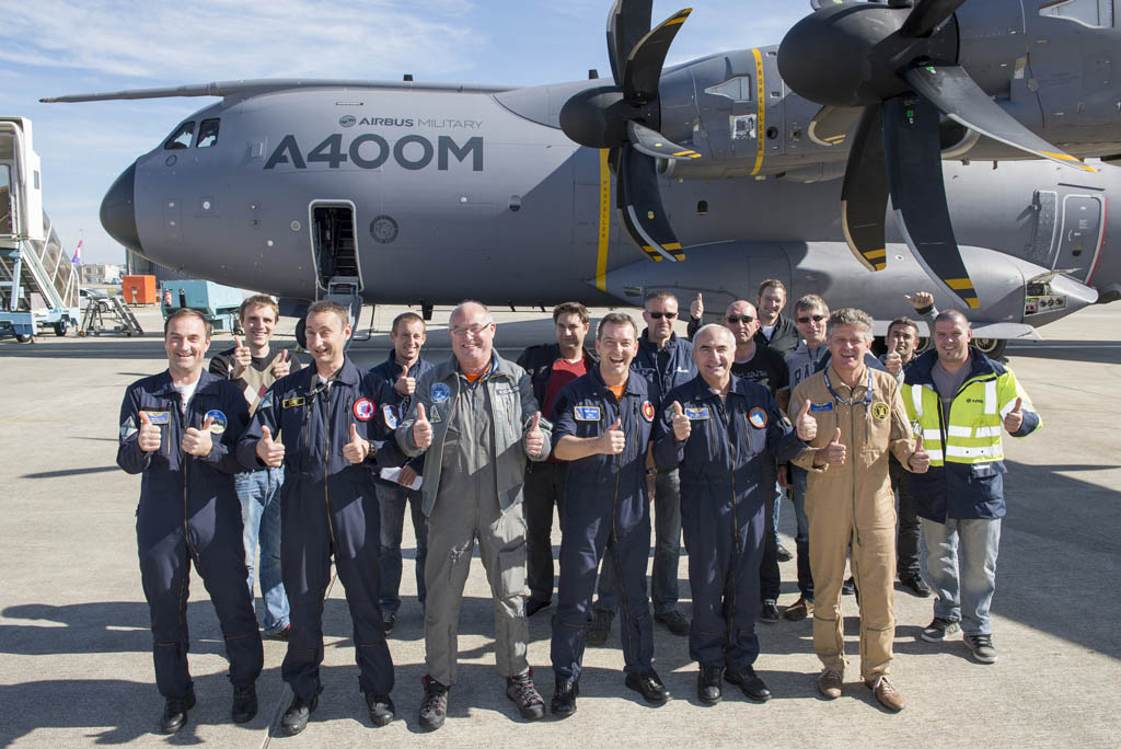 El A400M acumula 2000 vuelos de desarrollo.