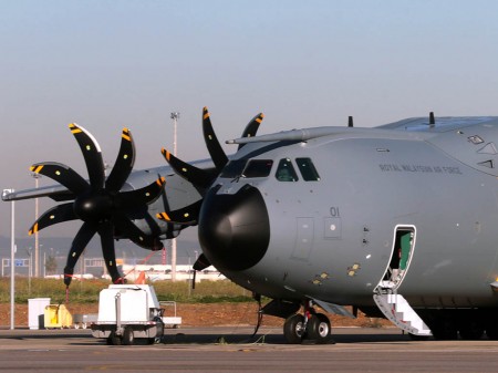 Airbus Ds ha comunicado a los operadores del A400M la necesidD de revisar la ECU de los motores.