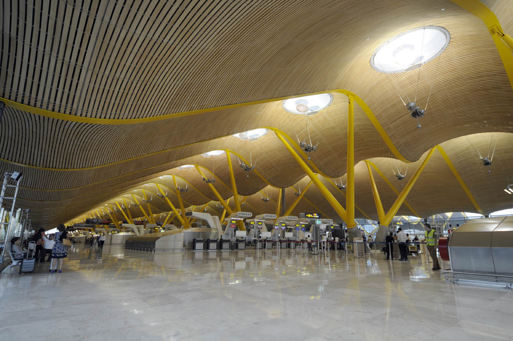 El tráfico de pasajeros en Barajas se incrementó un 7,9 por ciento en octubre