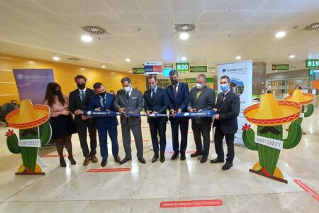 Inauguración de vuelos a Monterrey por Aeroméxico en Barajas.