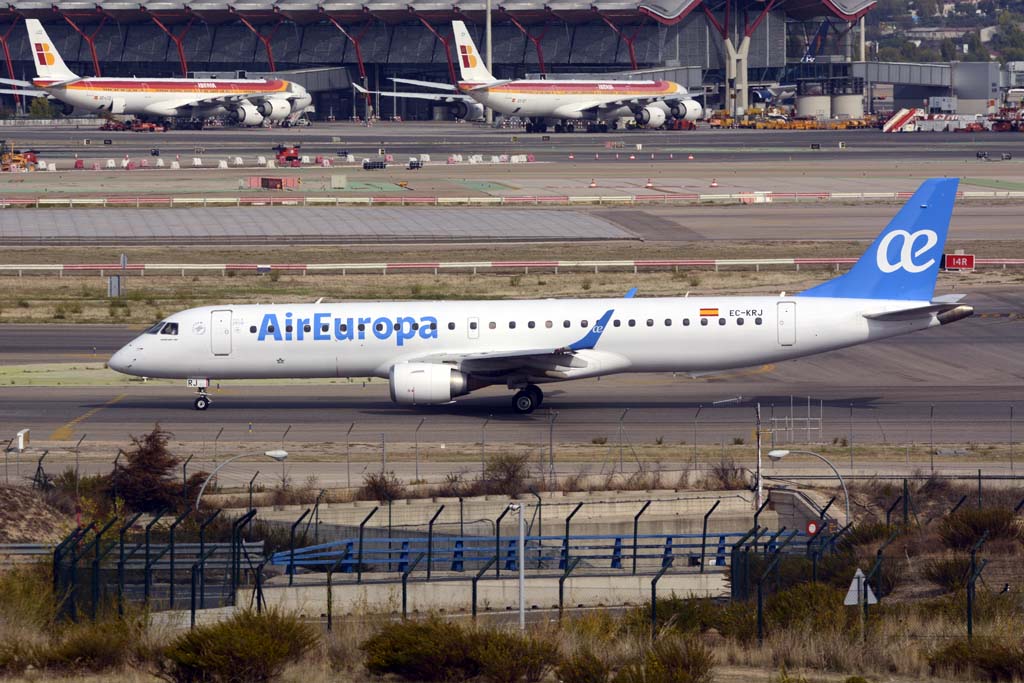 Nueve de los once Emrbaer E195 de Air Europa pasarán a la flota de Air Europa Express, el nuevo nombre de Aeronova.