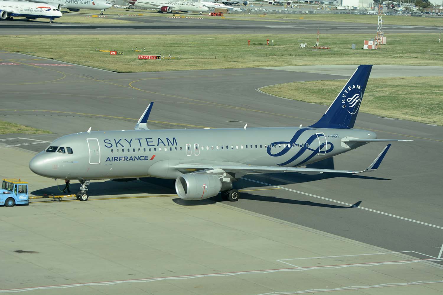 Algunos aviones de la famlia A320 de Air France cuentan con cerca de 25 años. Otros, como este, dos o menos años, con los últimos entgregados este mismo 2019.