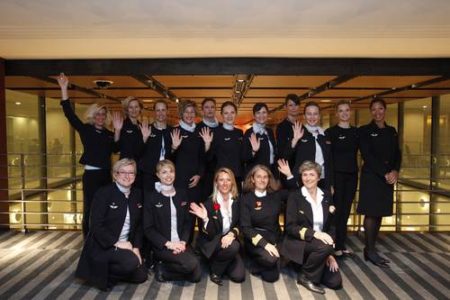 La tripulación femenina encabezada por Isabelle Guillard en el vuelo México en 2012.