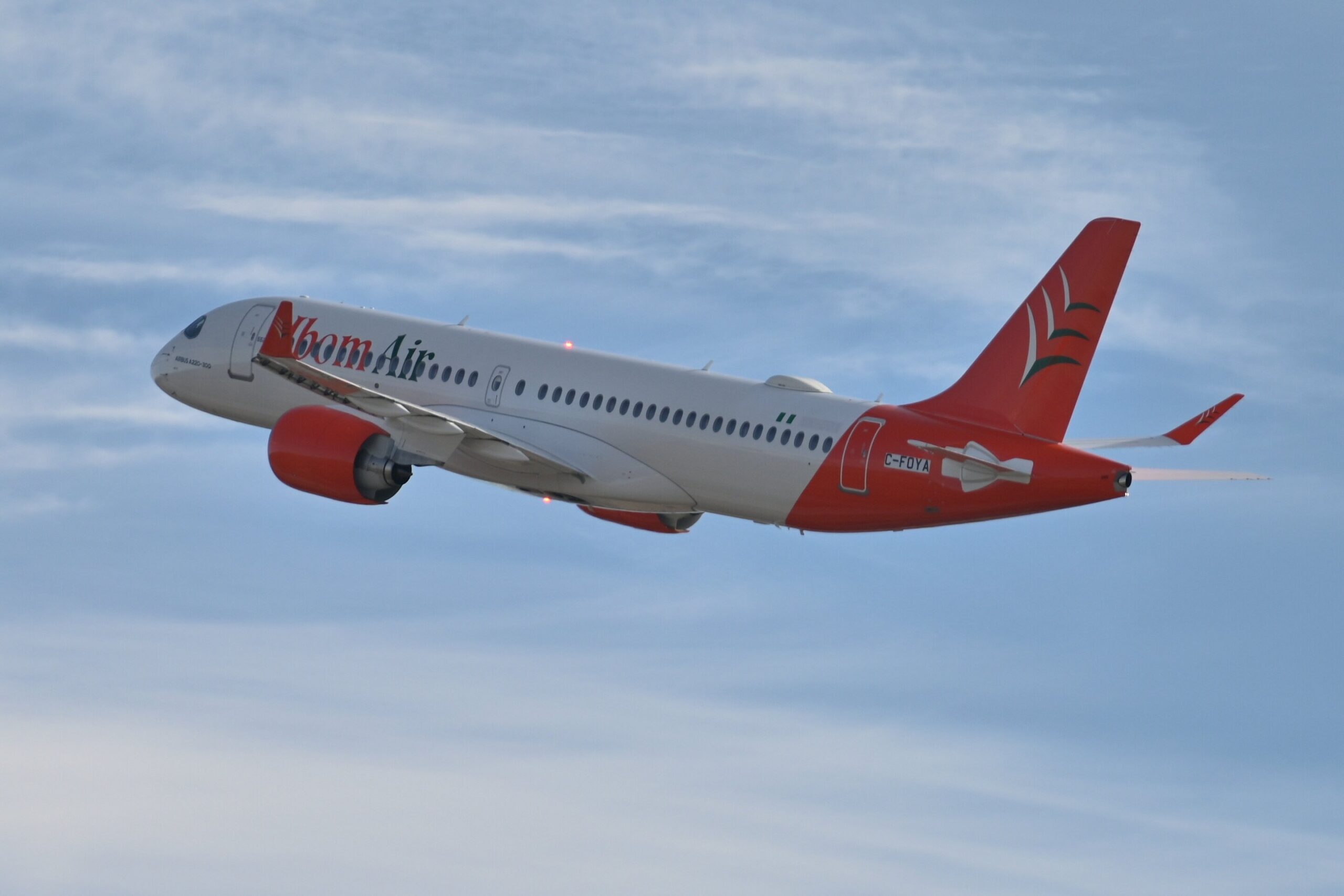 Primer Airbus A220 entregado a Ibom Air de Nigeria.