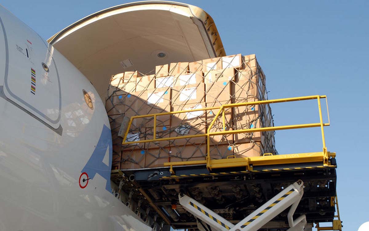 Airbus anuncia para 2025 la entrada en servicio de la versión de carga del A350.