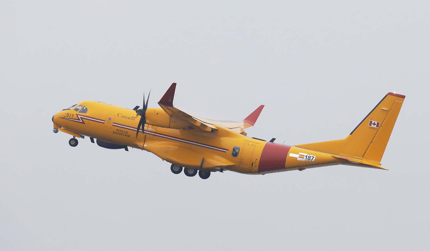 El primer Airbus C295 canadiense en llegar a Comox será desmontado para servir como célula de entrenamiento para mantenimiento.