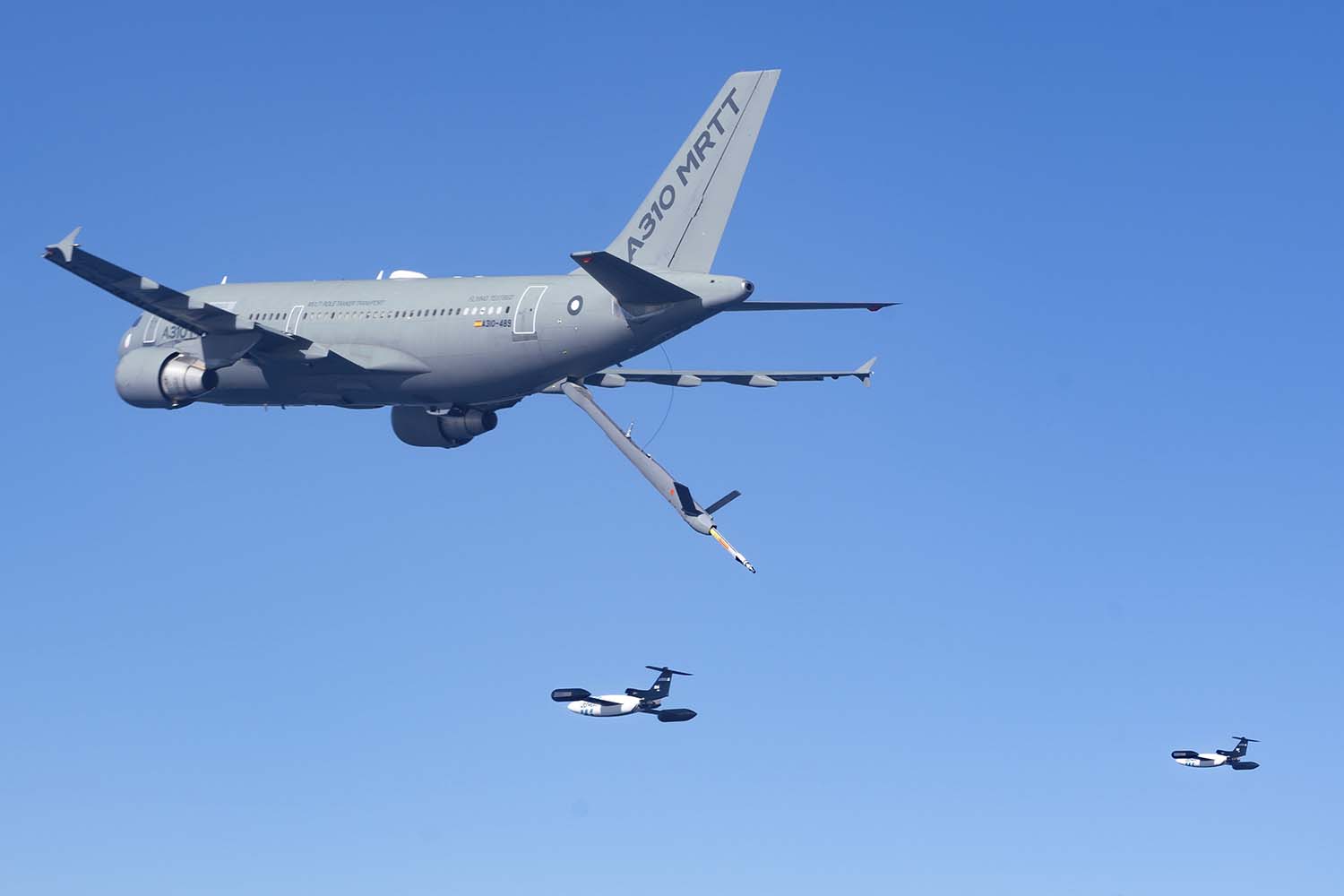 Una de las últimas msiones del A310MRTT fue el control de drones.