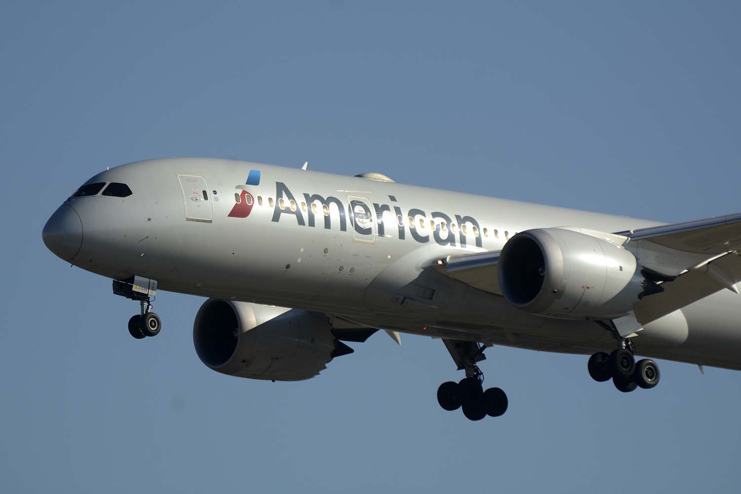 Boeing 787 de American Airlines.