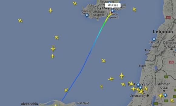 Recorrido del avui´n de EgyptAir secuestrado. Flightradar