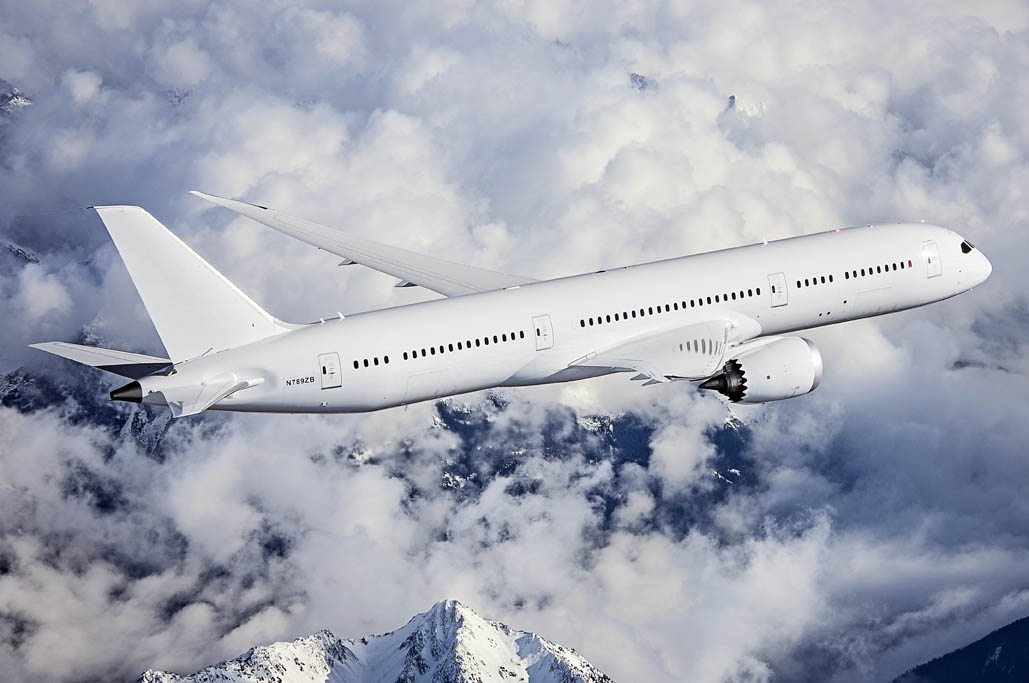 Primer Boeing 787 Dreamliner con motores general Electric GEnx