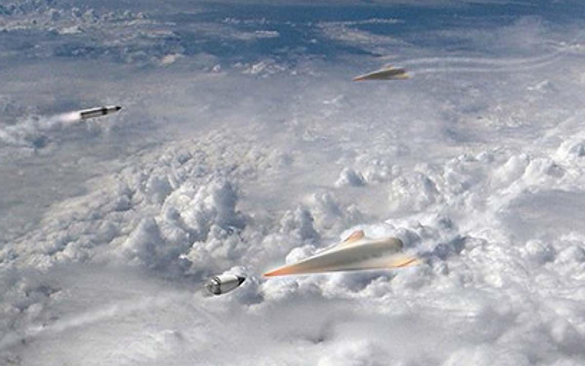 Interceptación de dos misiles hipersónicos.