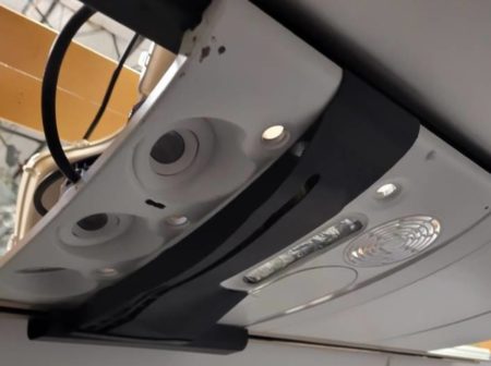 En megro, las nuevas toberas que crearán cortinas de aire en la cabina del ecodemostrador.