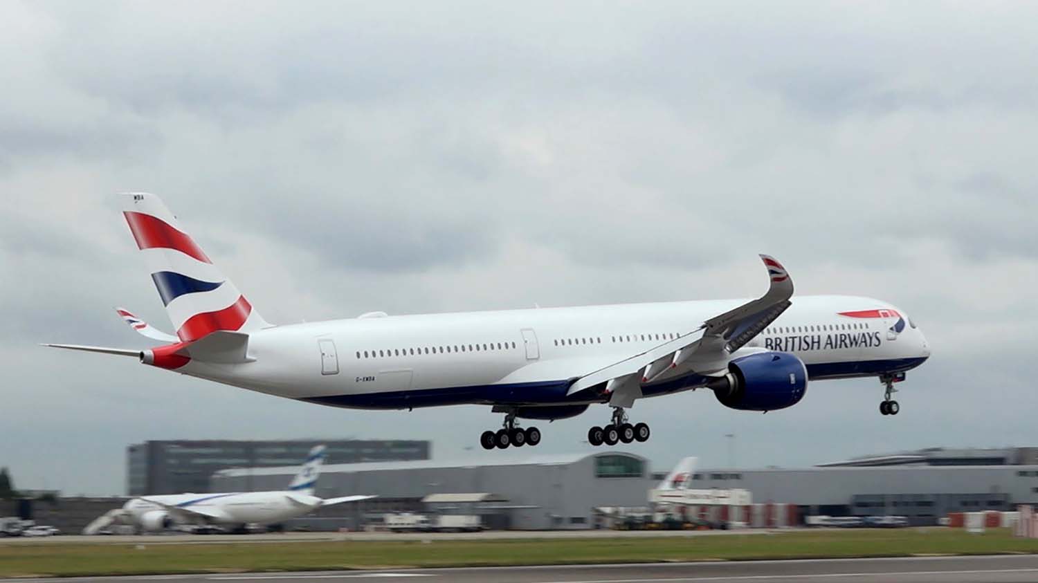 Llegada a Londres Heathrow del primer Airbus A350-1000 de British Airways.