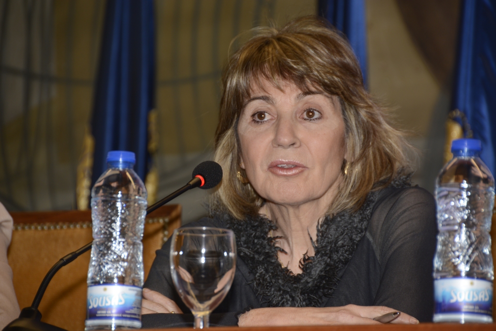 Teresa Busto logró con sus intervenciones una de las dos ovaciones del público. La otra fue para nuestra editora.