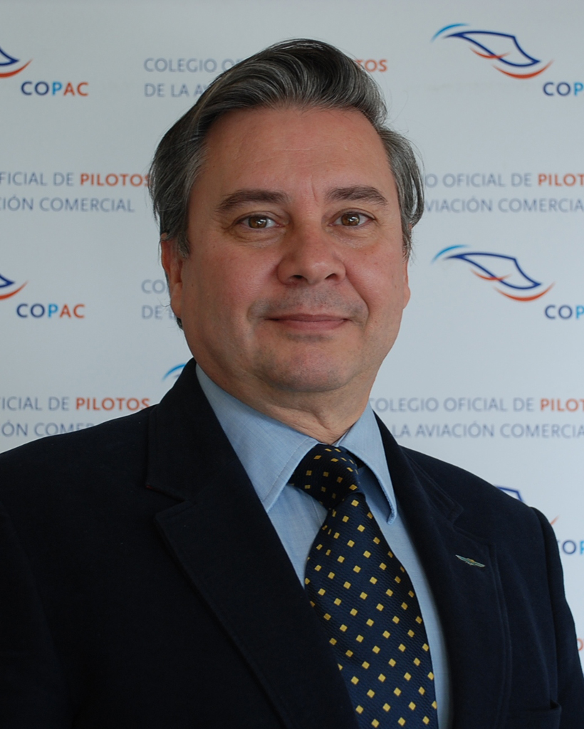 Carlos Salas decano del COPAC