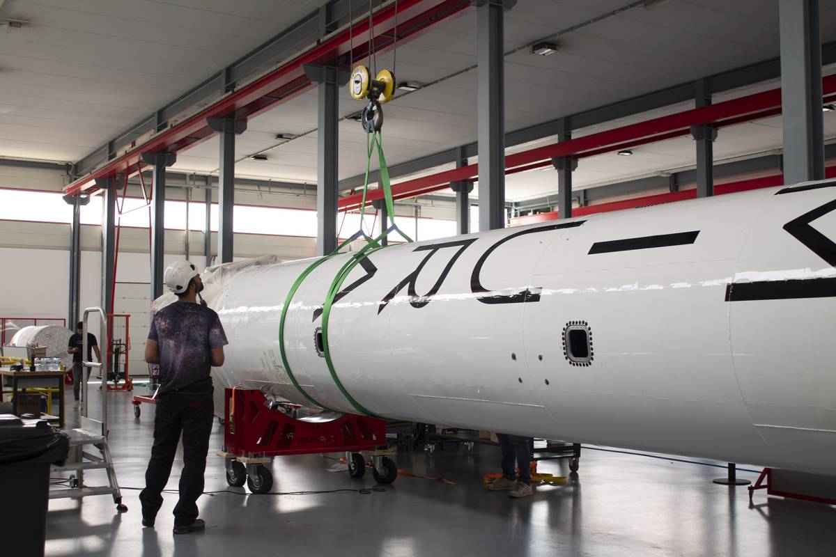 Cohete Miura en las instalaciones de PLD Space.