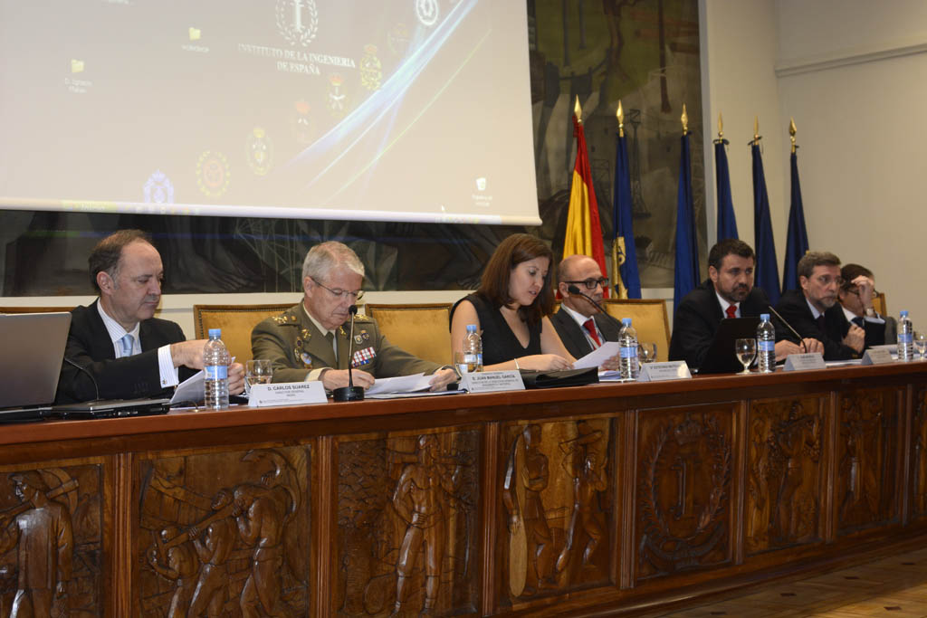 Mesa del Congreso de Ingeniería Aeronáutica 2014.