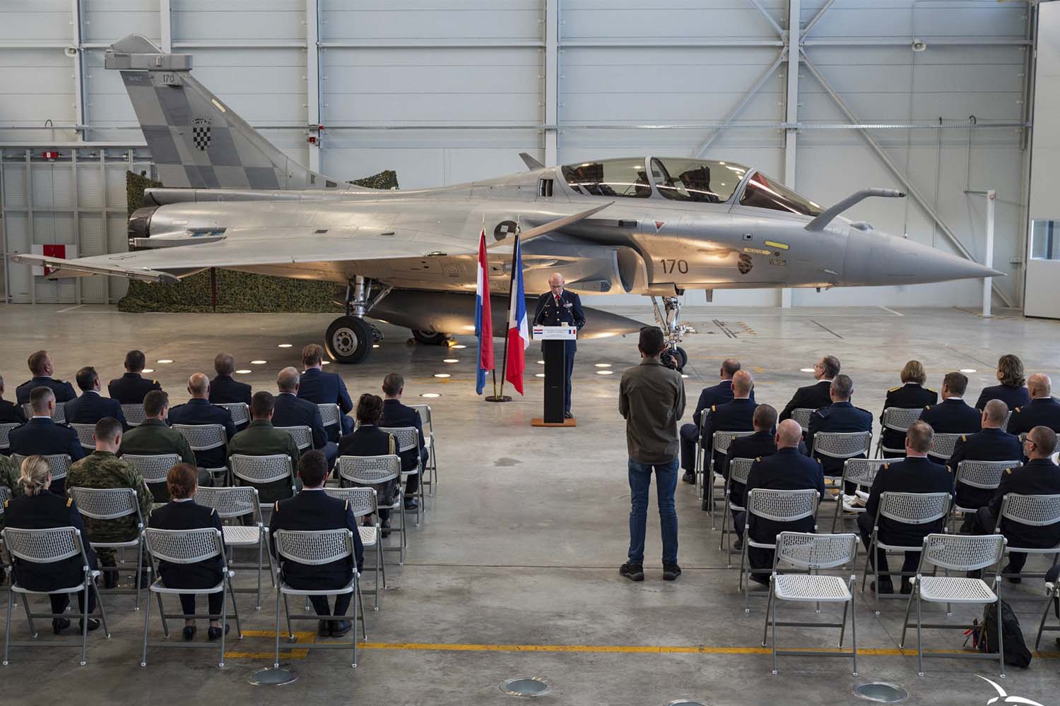 Ceremonia de entrega del primer Rafale de Croacia.
