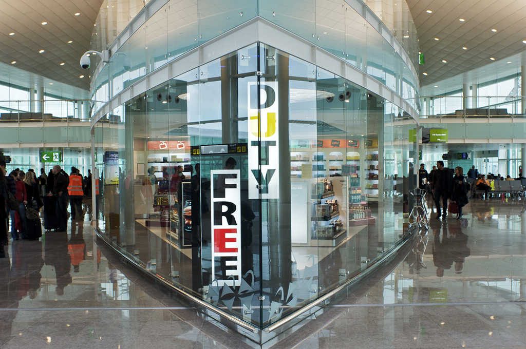 Tienda Duty Free en el aeropuerto de Barcelona