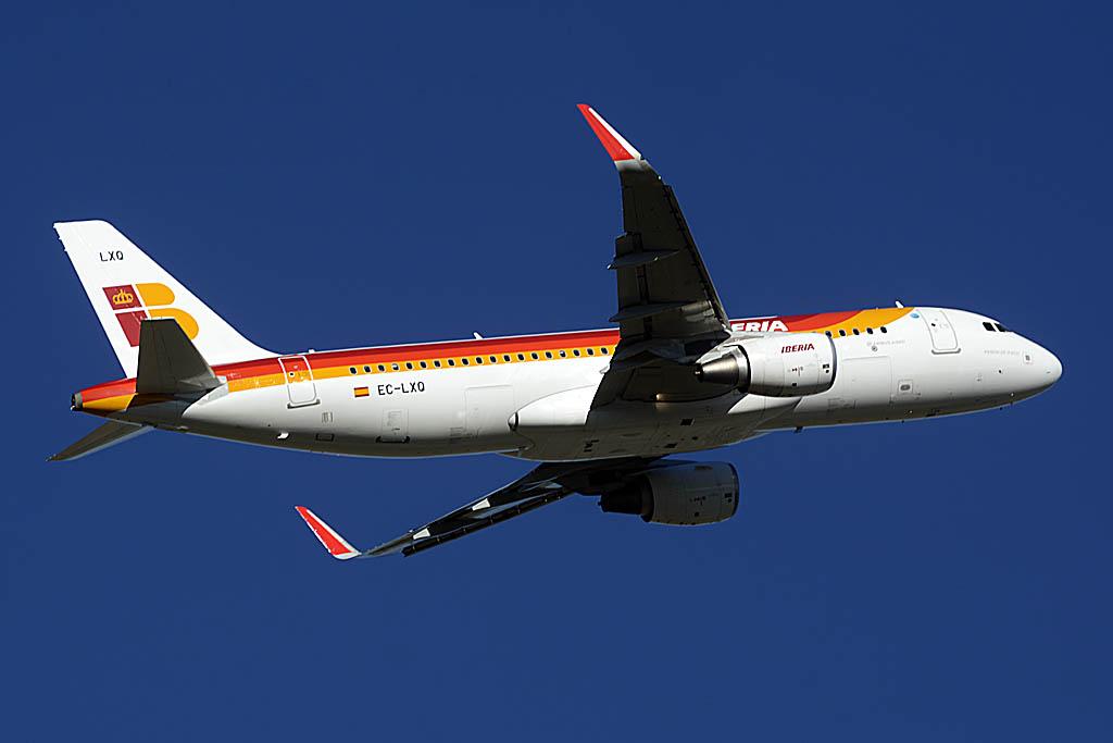 EC-LXQ, A320 de Iberia