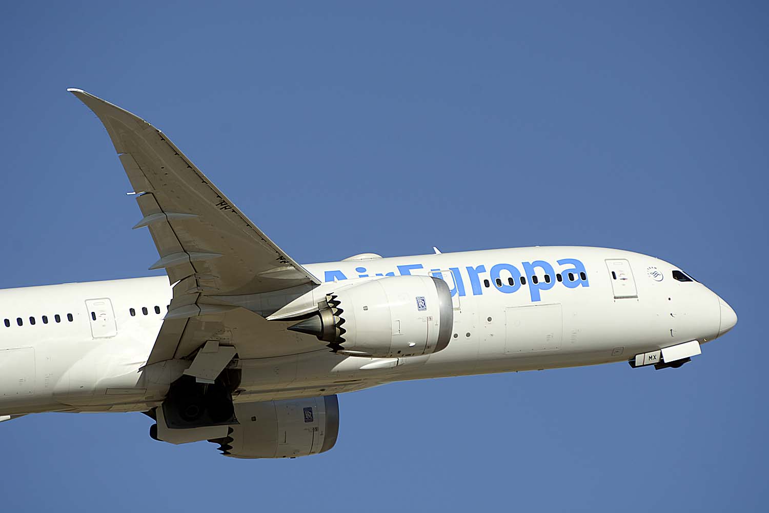 Air Europa cuenta con ocho Boeing 787.8 y dos B-787-9 en servicio.