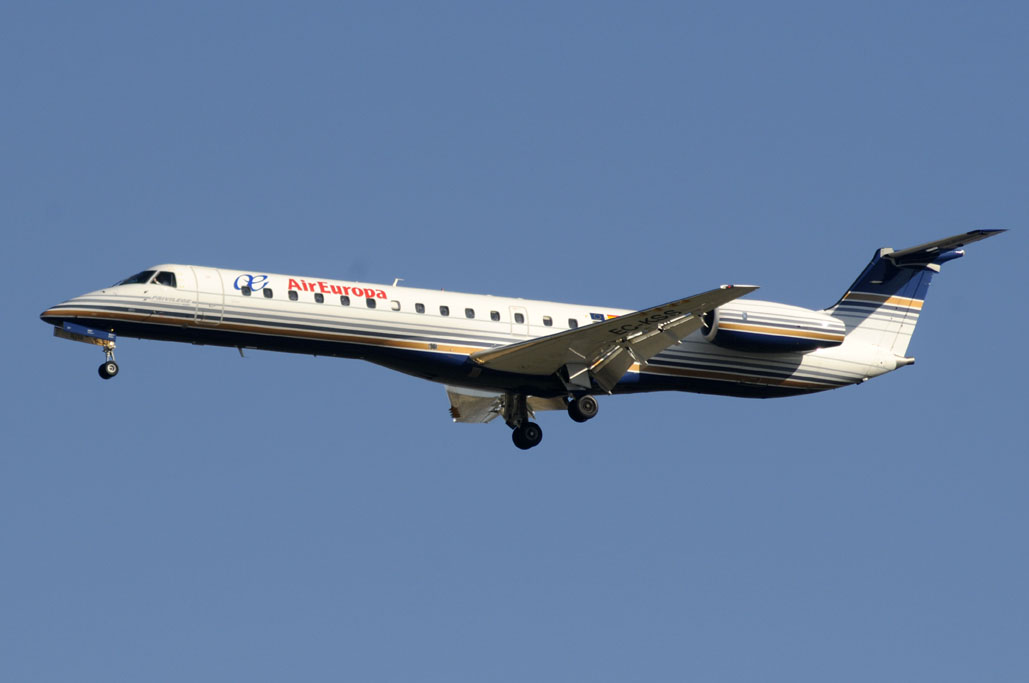 Embraer ERJ-145 de Privilege Style