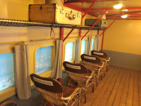 Interior de la réplica de la cabina del Rohrbach Ro VIII..