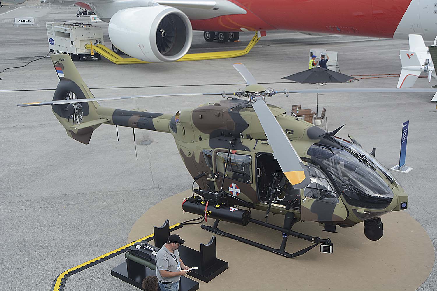 El primer Airbus Helicopters H145M para Serbia expuesto en le Bourget.