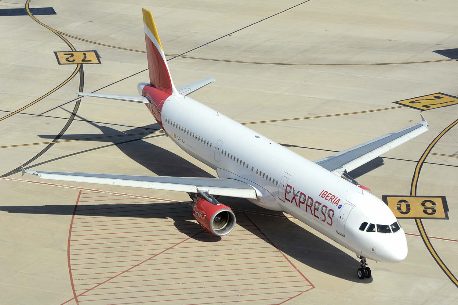 Iberia Express, ofertas de vuelos, vuelos baratos, vuelos a Canarias, vuelos a Baleares, vuelos a España
