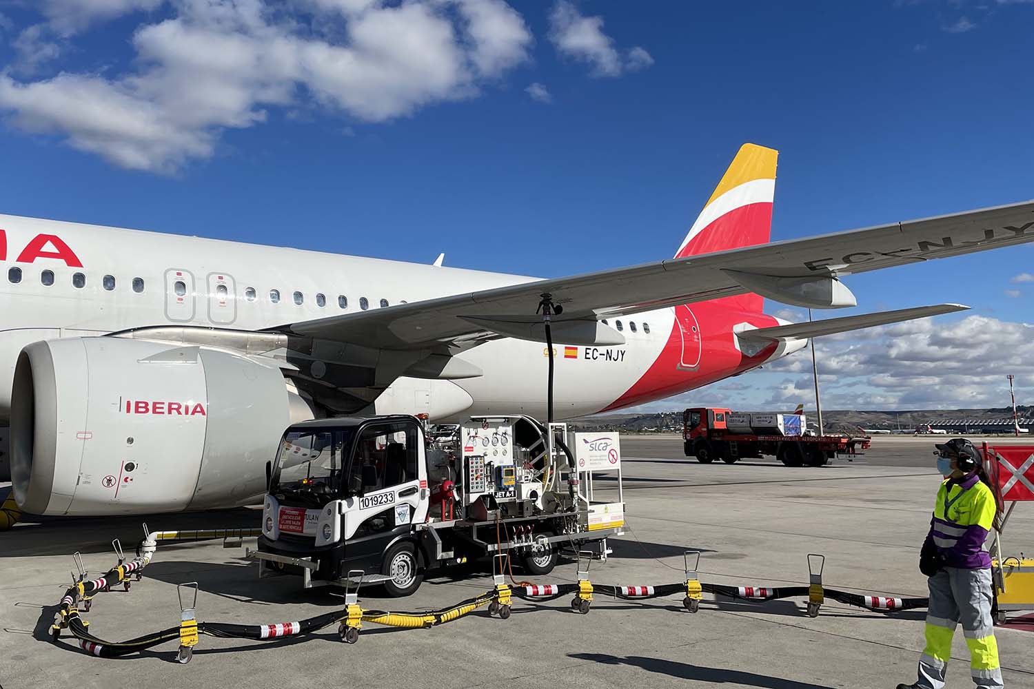 biocombstible en el Airbus A320neo EC-NJY para el vuelo Madrid-Bilbao.