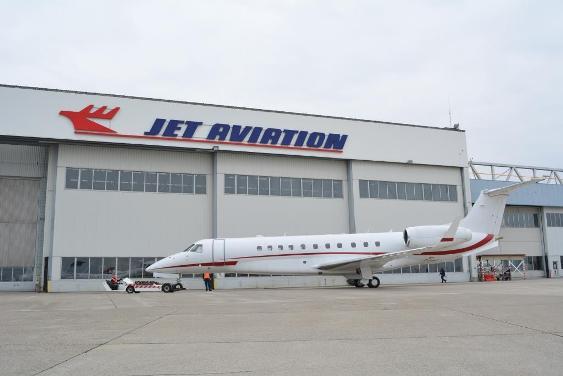 Jet Aviation ofrece servicios de alquiler de aviones, MRO, gestión de aviones y FBO.