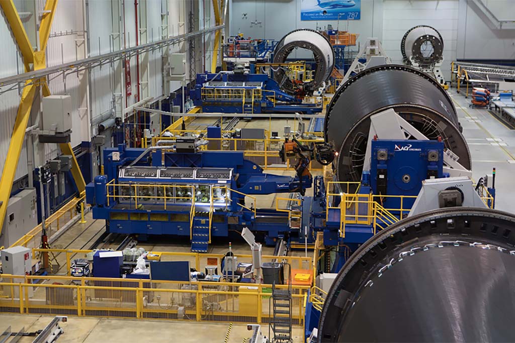 Prducción de secciones del fuselaje del Boeing 787 por parte de Leonardo en Italia.