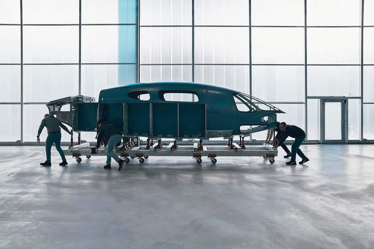 El primer fuselaje del Liliumjet producido por Aciturri.