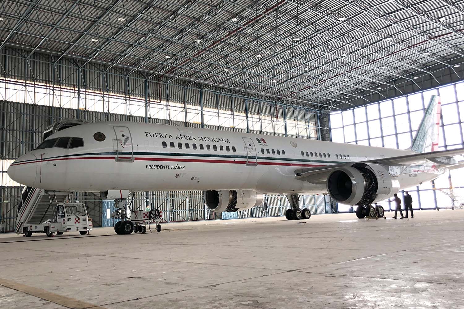 El Boeing 757 de Presidencia de México fue sustituido por un B-787 y retirado en 2016.