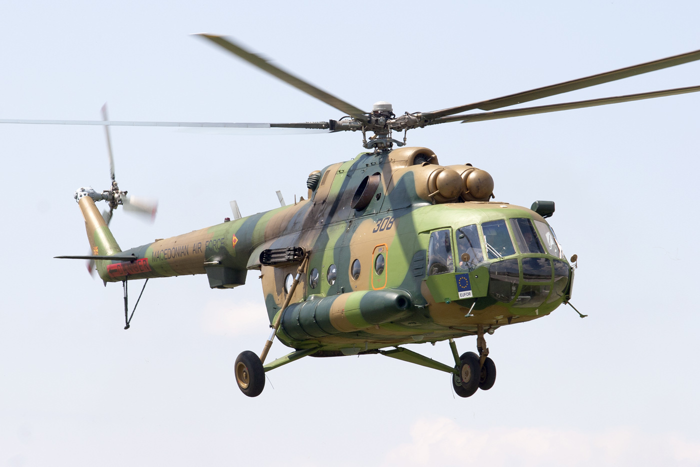 Mil Mi-8 de la Fuerza Aérea de Macedonia del Norte.