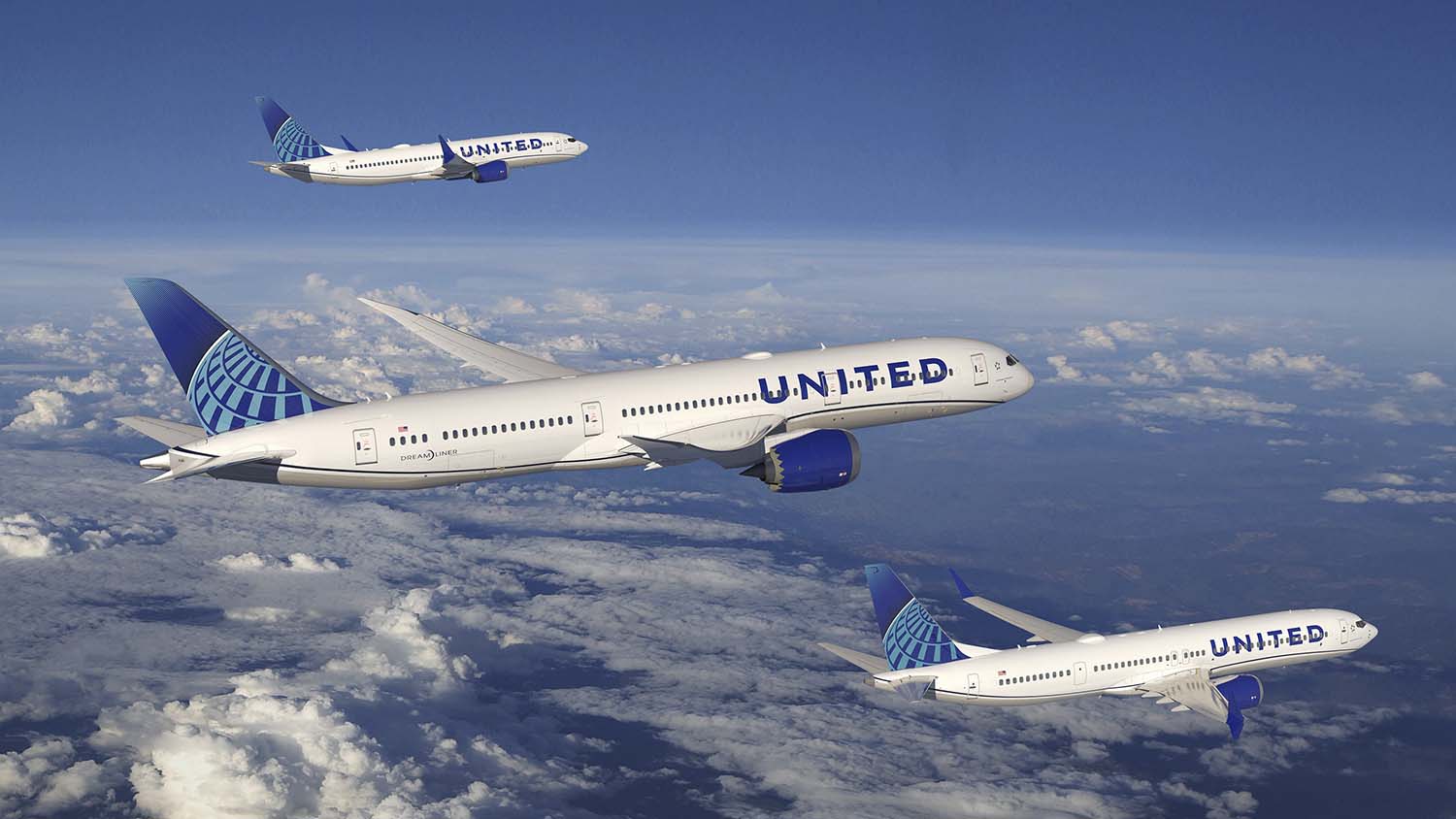 United ha firmado el mayor pedido de una aerolínea de EE.UU. con Boeing: 300 aviones, incluidas 100 opciones.