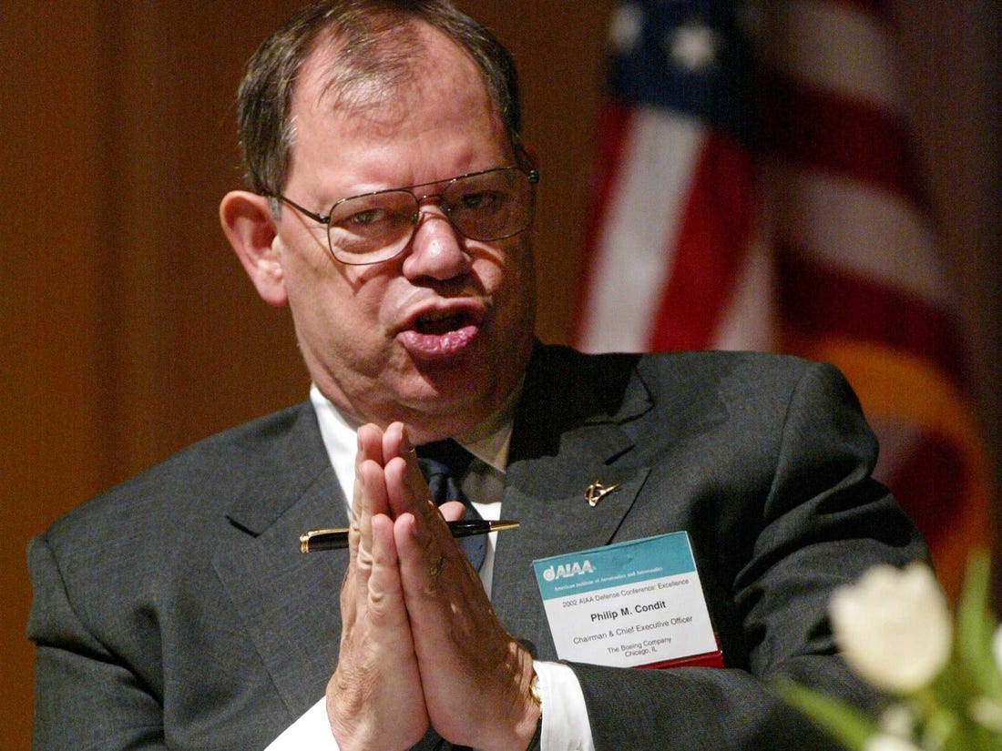 Phil Condit durante su presidencia de Boeimg.