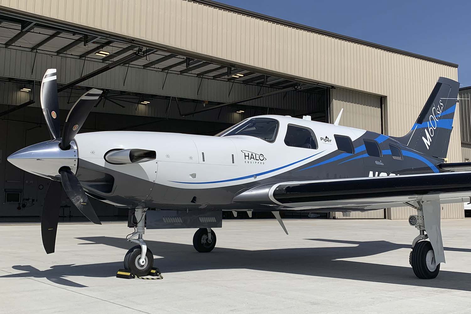 Piper M600/SLS equipado con el sistema HALO.