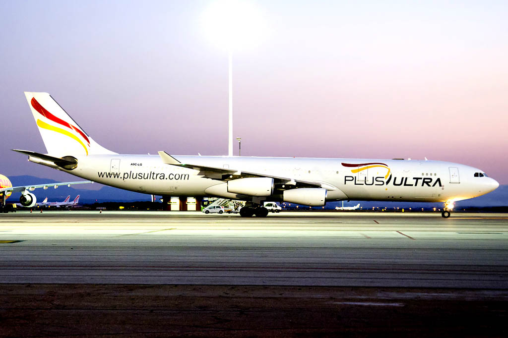 Airbus A340 9AC-LG de Plus Ultra