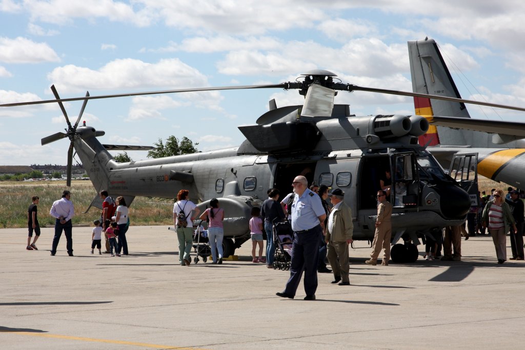 Jornada de puertas abiertas en la base aérea de Cuatro Vientos.