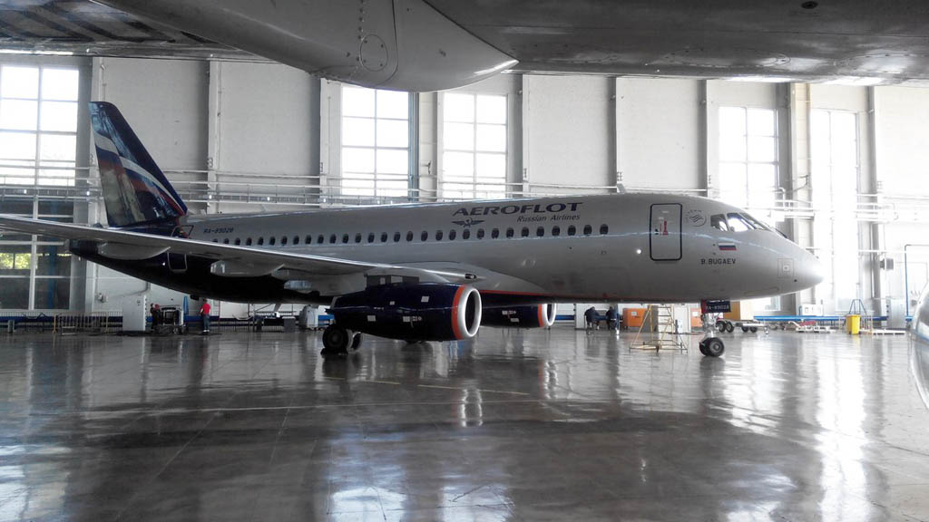 Sukhoi Superjet 100 RA-89028 de Aeroflot