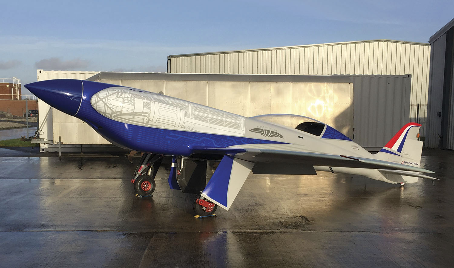 El Rolls-Royce ACCEL listo para sus pruebas de rodaje en tierra.