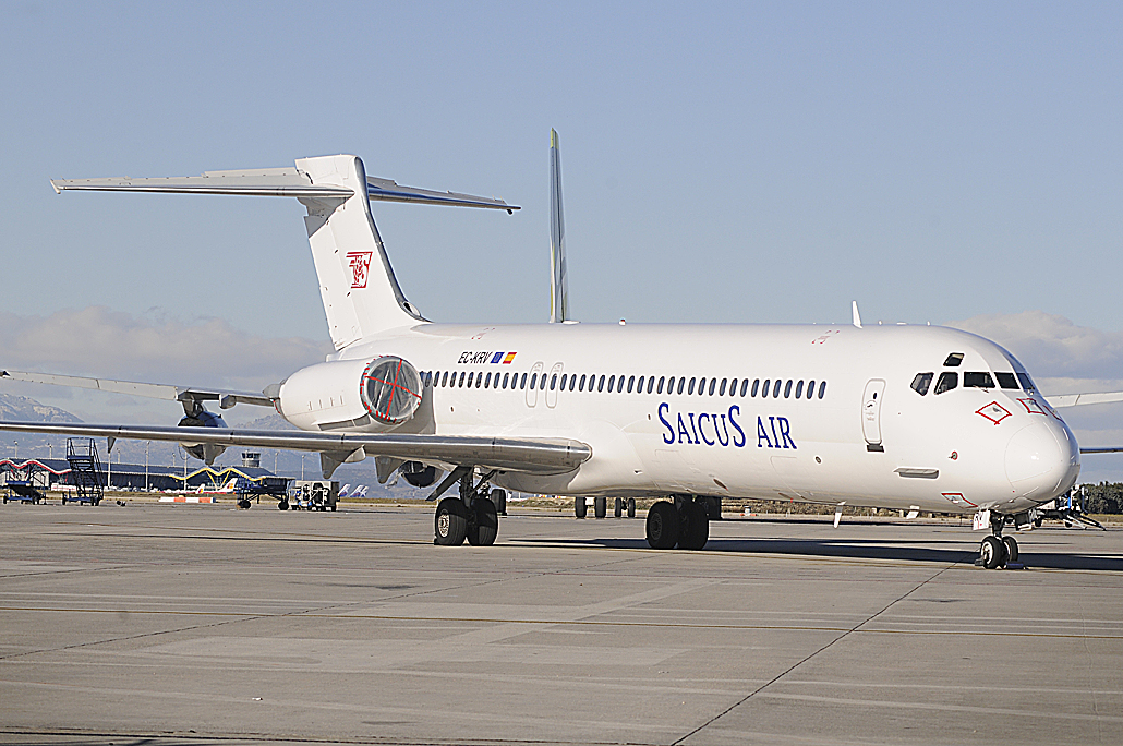 MD-87 de Saicus Air, Estacionado en Madrid-Barajas desde diciembre de 2010.