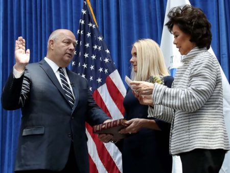 Stephen Dickson durante la ceremonia de toma de posesión como nuevo máximo responsable de la FAA.