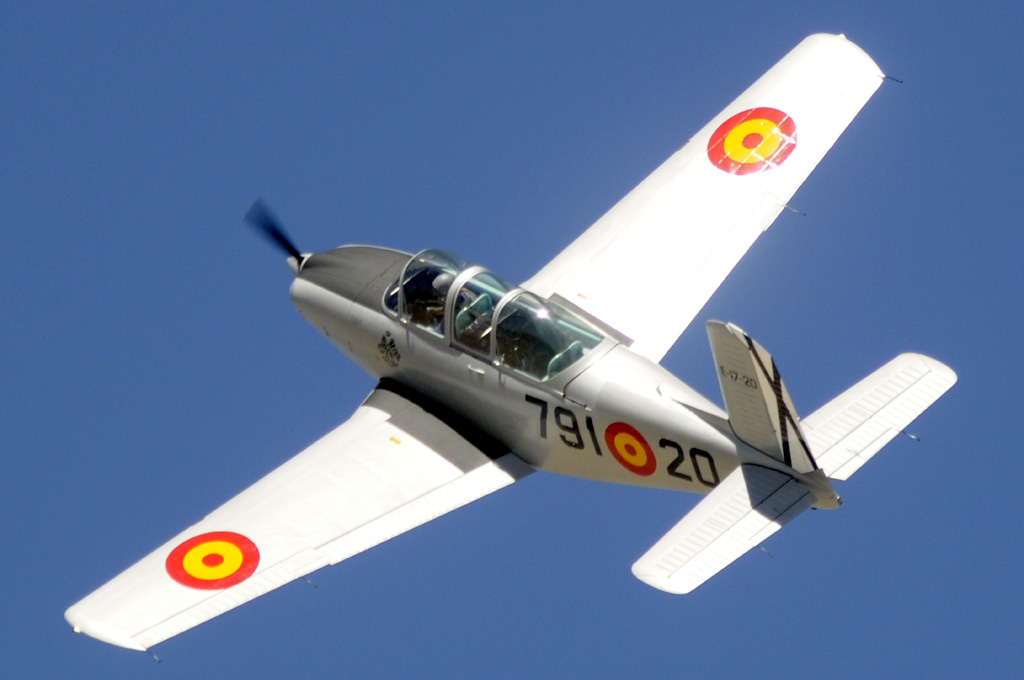 Beech T-34 de la FIO