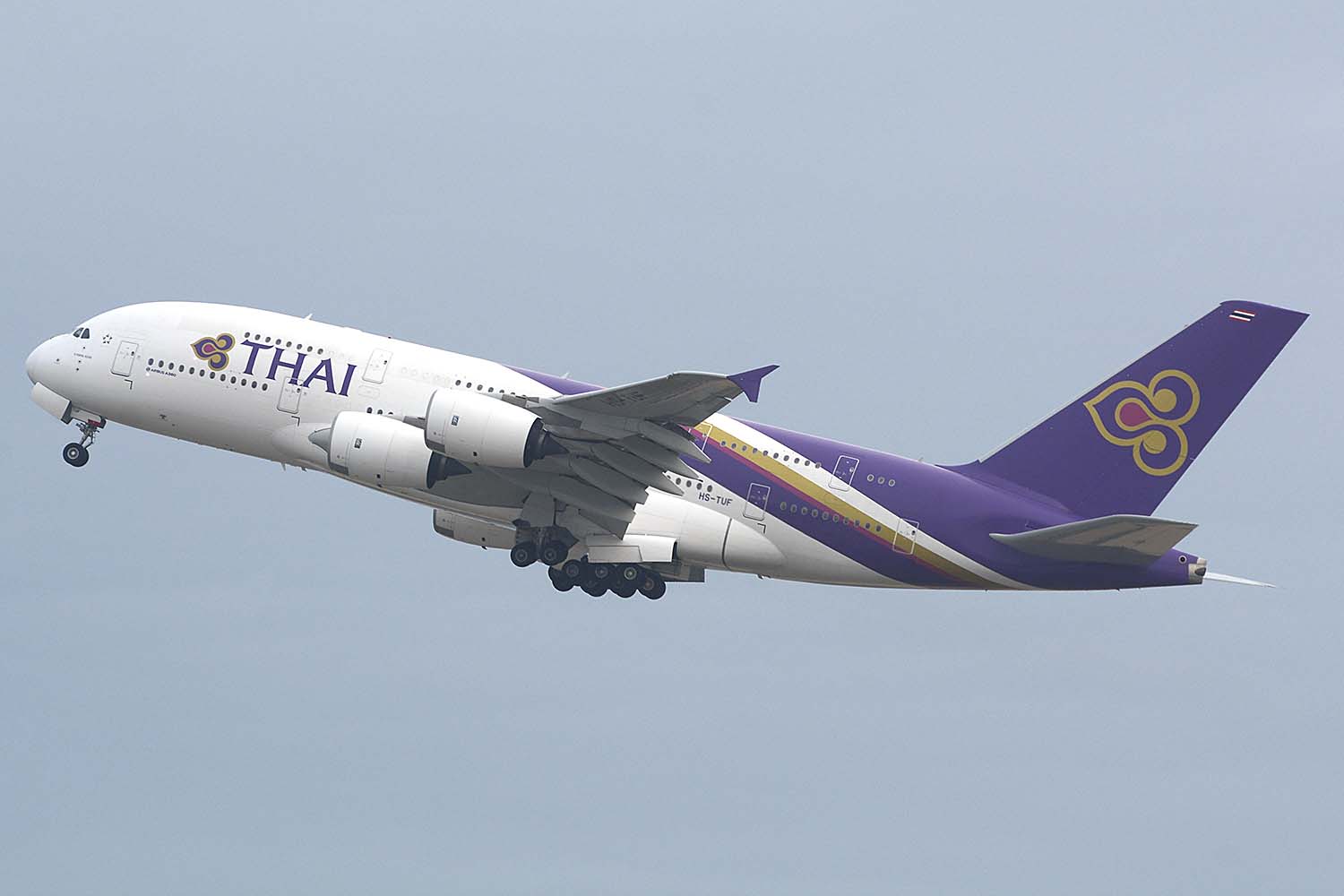 El Airbus A380 HS-TUF, uno de los dos que thai ha puesto en venta.