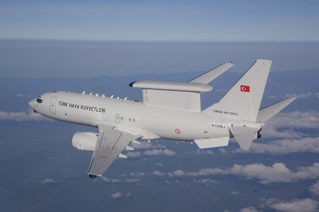 El primero de los Boeing 737 AEW&C turcos durante un vuelo de prueba en Estados Unidos.