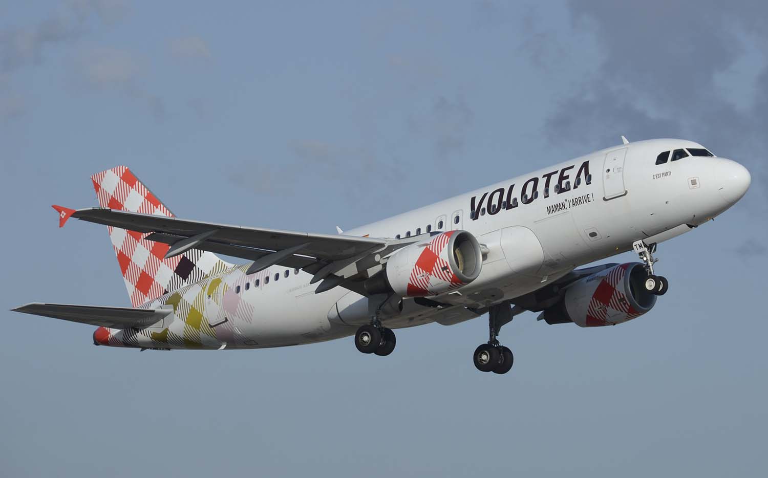 Asturias es una de las dos bases que Volotea tiene en España